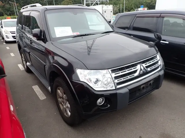 Mitsubishi Pajero 2012
