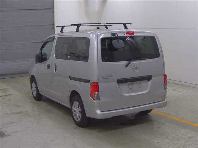 Nissan NV200 Van RHD