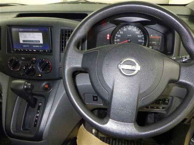 Nissan NV200 Van RHD