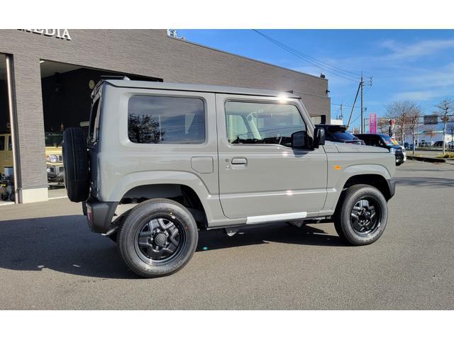 side view-buy 2025 new suzuki jeep