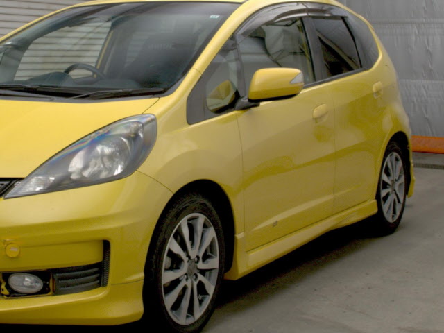 GE8-fit-rs-yellow-front